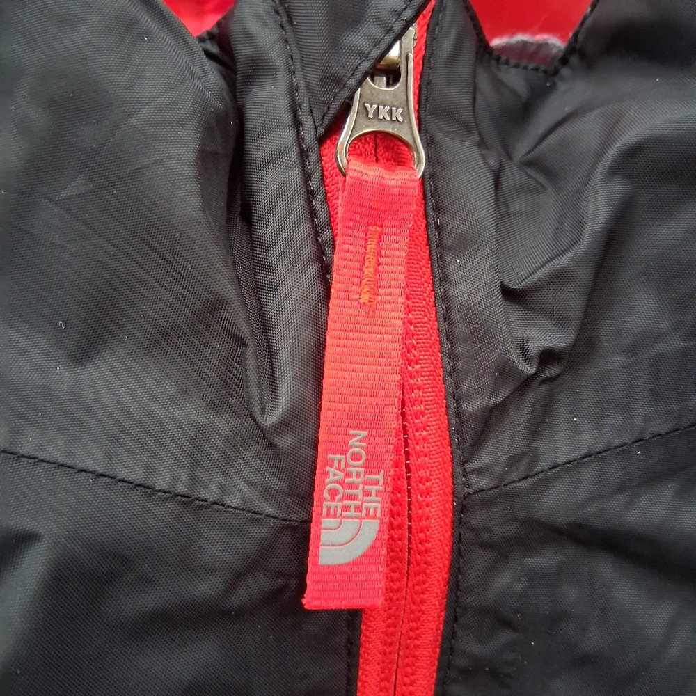 The North Face Dry Vent  Rain Jacket With Fleece Insert - Picture 3 of 10